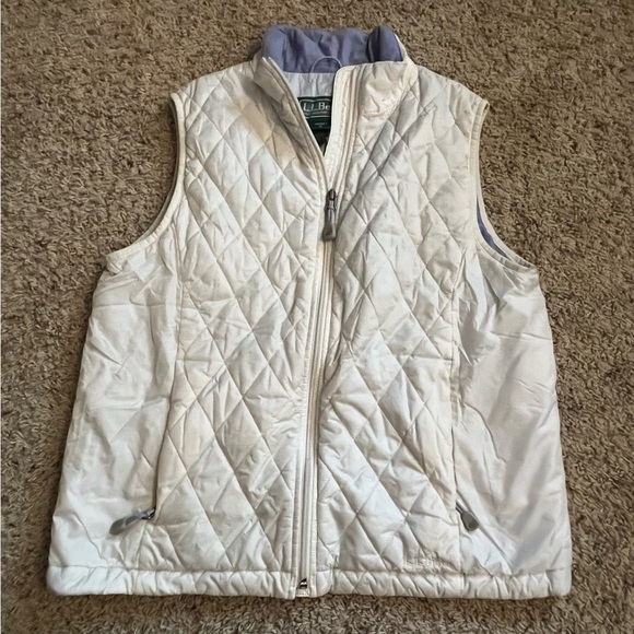 L.L. Bean Jackets & Blazers - L.L. Bean White Quilted Puffer Vest